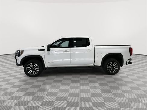 Used 2020 GMC Sierra 1500 AT4 w/ AT4 Premium Package AWD/4WD image 2