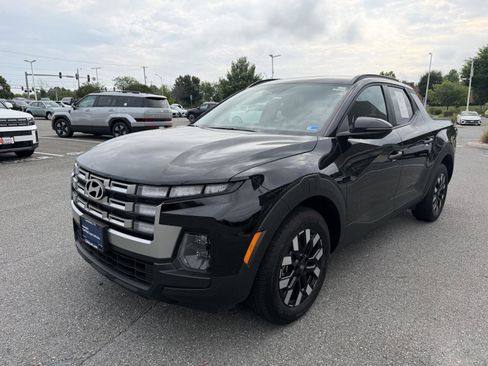 Certified 2025 Hyundai Santa Cruz SEL AWD/4WD image 4