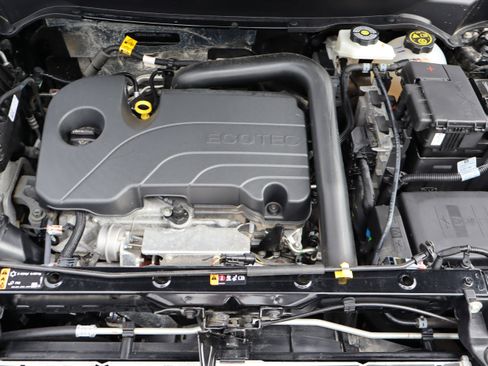 Used 2024 Chevrolet Equinox LT w/ LPO, Floor Liner Package FWD image 41