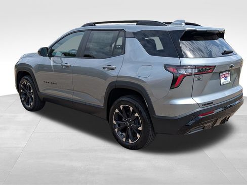 New 2027 Chevrolet Equinox RS w/ Convenience Package III FWD image 8