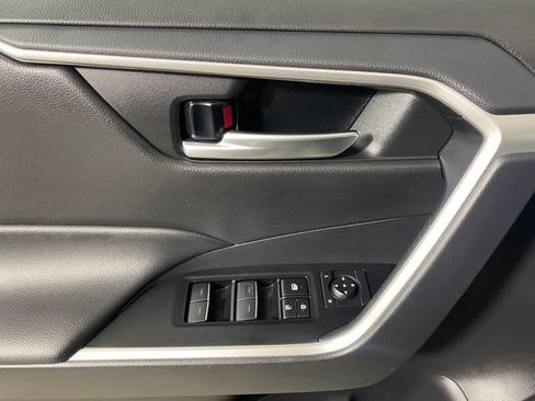 Certified 2025 Toyota RAV4 XLE AWD/4WD image 21