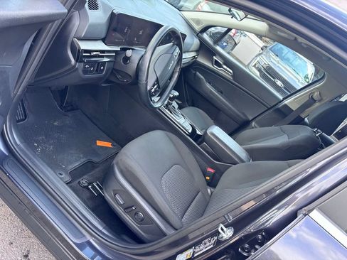 Used 2026 Kia Sportage LX w/ LX Convenience Package AWD/4WD image 13