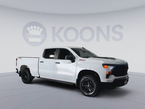 Used 2022 Chevrolet Silverado 1500 Custom Trail Boss image 2