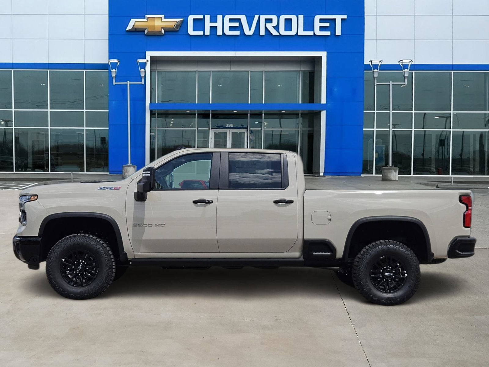 New 2026 Chevrolet Silverado 2500 ZR2 AWD/4WD image 3