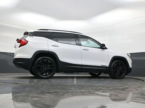 Used 2021 GMC Terrain SLE w/ Elevation Edition image 35