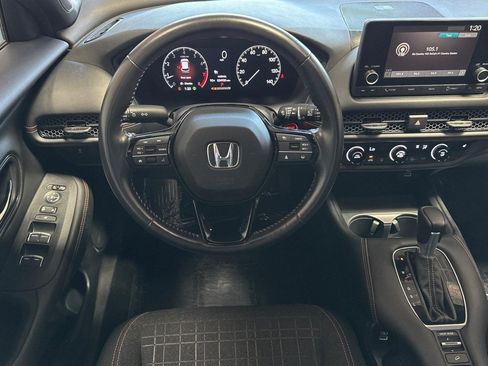 Used 2023 Honda HR-V Sport image 30