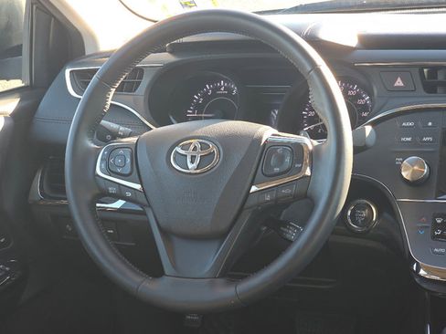 Used 2017 Toyota Avalon Touring w/ Carpet Mat Package image 25