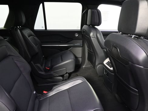 New 2027 Lincoln Navigator L Reserve w/ Jet Appearance Package AWD/4WD image 18