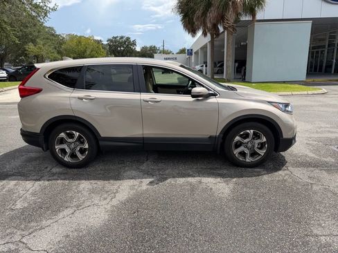 Used 2018 Honda CR-V EX image 2