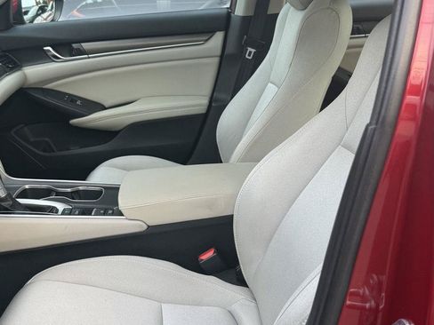 Used 2022 Honda Accord LX image 30