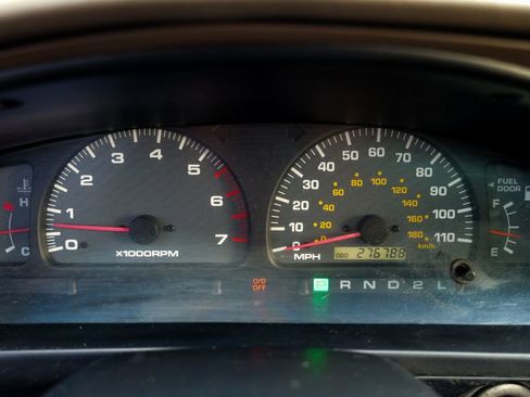 Used 1999 Toyota 4Runner SR5 image 38