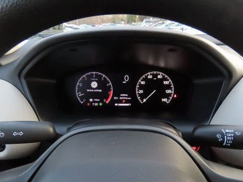 Certified 2023 Honda HR-V LX image 22