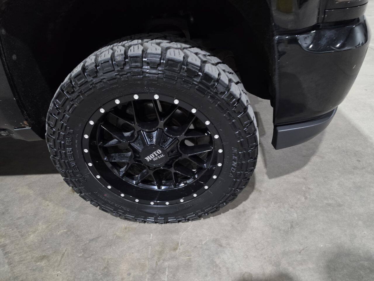 Used 2016 Chevrolet Silverado 1500 LT w/ All Star Edition AWD/4WD image 24