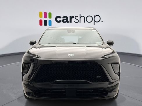 Used 2025 Buick Enclave Sport Touring w/ Power Package image 8