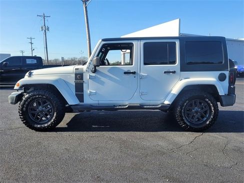 Used 2017 Jeep Wrangler Unlimited Sport image 6