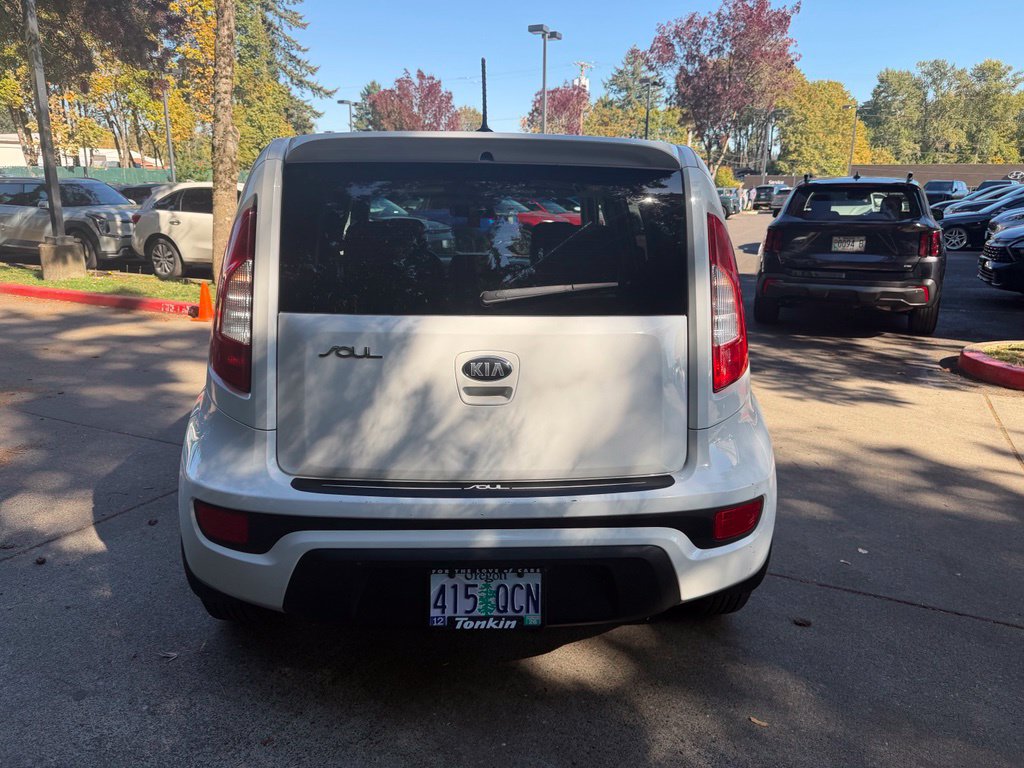 Used 2013 Kia Soul FWD image 5