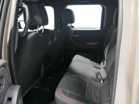 Used 2023 Nissan Frontier PRO-4X w/ Pro Convenience Package image 12