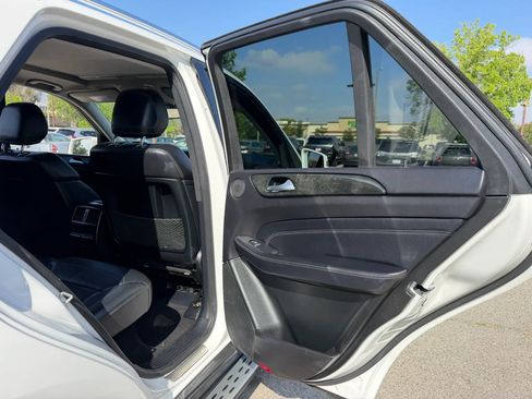 Used 2015 Mercedes-Benz ML 350 4MATIC image 19