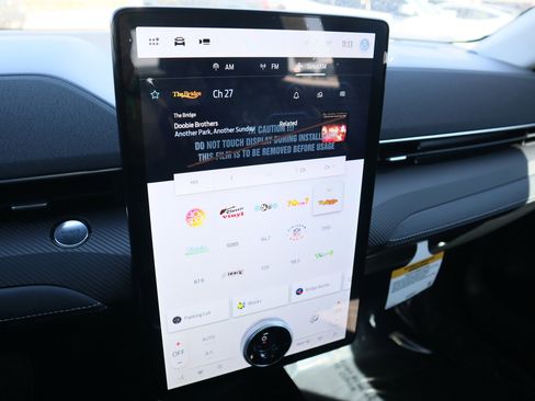 New 2024 Ford Mustang Mach-E Select w/ Comfort Package Lite image 23