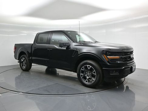 New 2024 Ford F150 XLT w/ XLT Black Appearance Package image 22