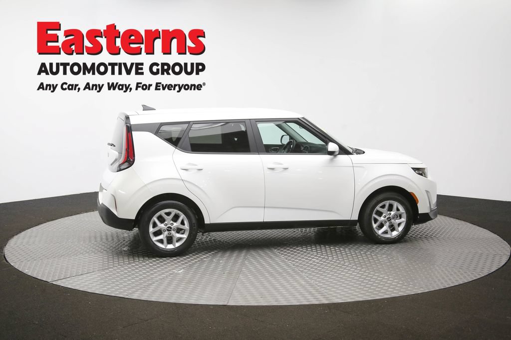 Used 2024 Kia Soul LX w/ Option Group 015 FWD image 44