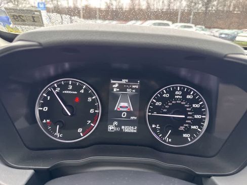 Used 2024 Subaru Crosstrek 2.0i Premium image 19