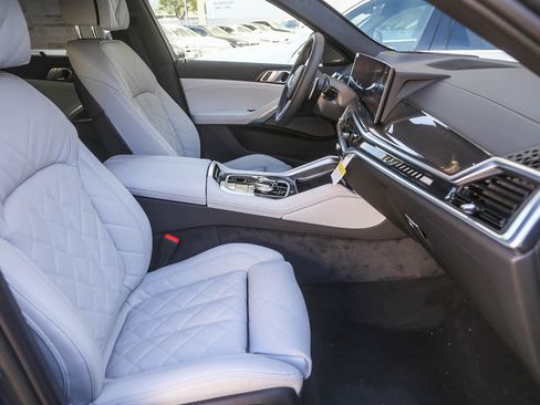 New 2026 BMW X6 M60i w/ Executive Package image 13
