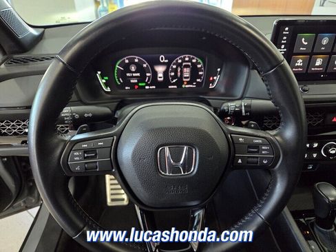 Used 2023 Honda Accord Sport image 10