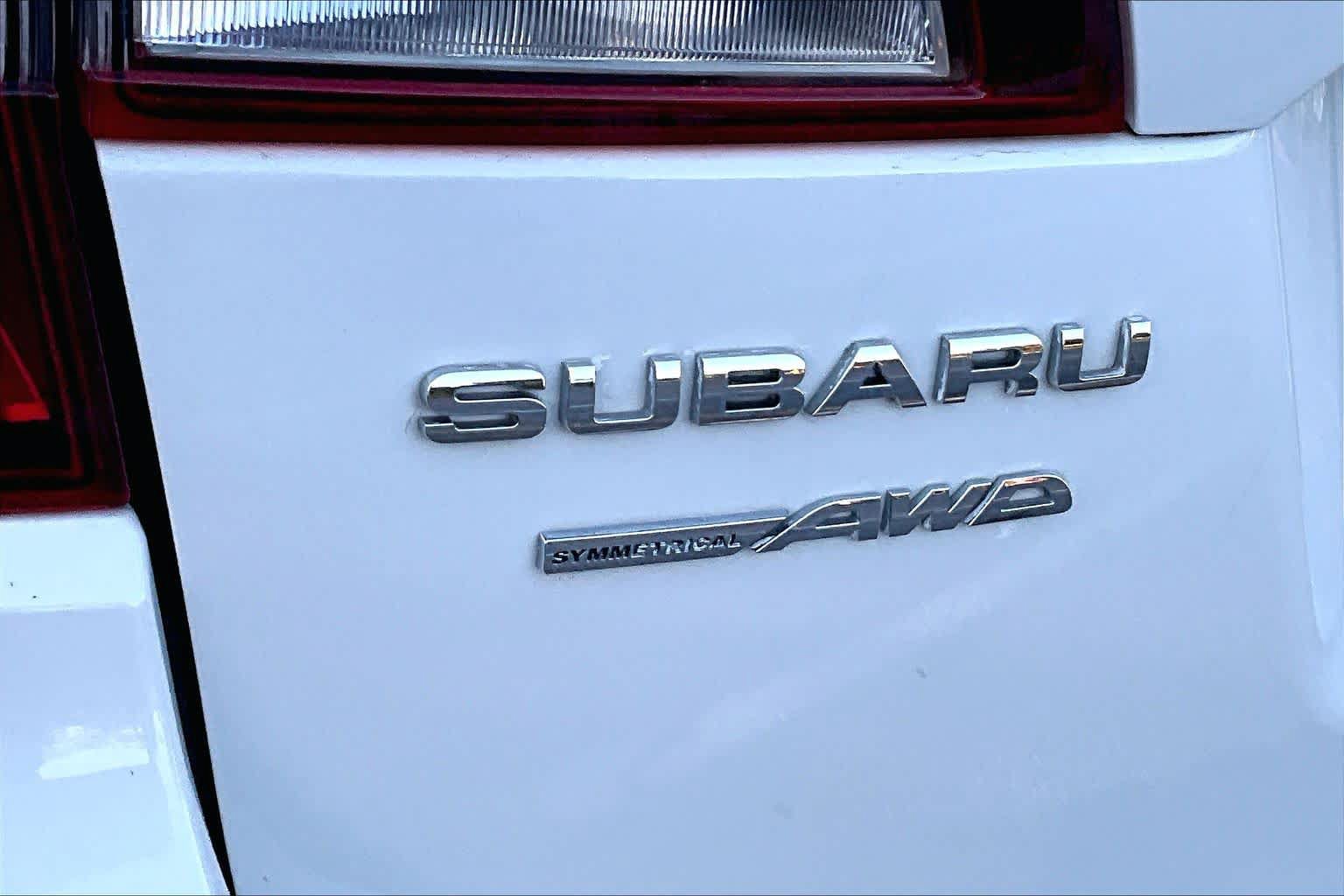 Used 2016 Subaru Outback 2.5i Limited AWD/4WD image 30