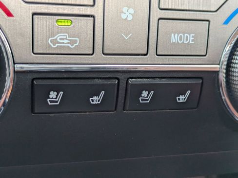 Used 2016 Toyota Tundra 1794 Edition image 20