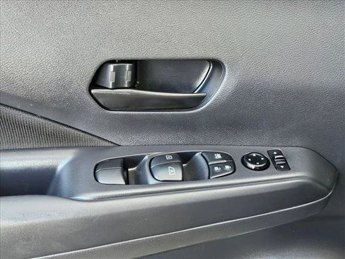 Used 2024 Nissan Kicks S FWD image 26