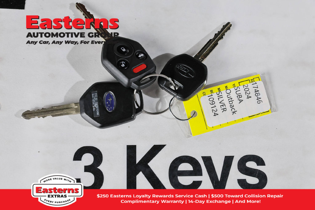 Used 2024 Subaru Outback AWD/4WD image 23