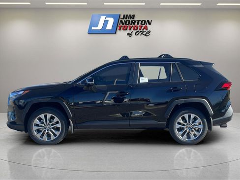 New 2025 Toyota RAV4 XLE Premium image 8