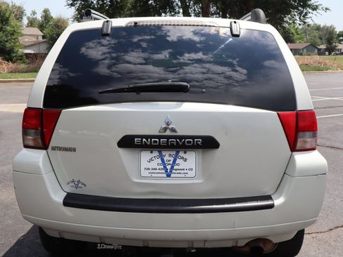 Used 2008 Mitsubishi Endeavor LS AWD/4WD image 6
