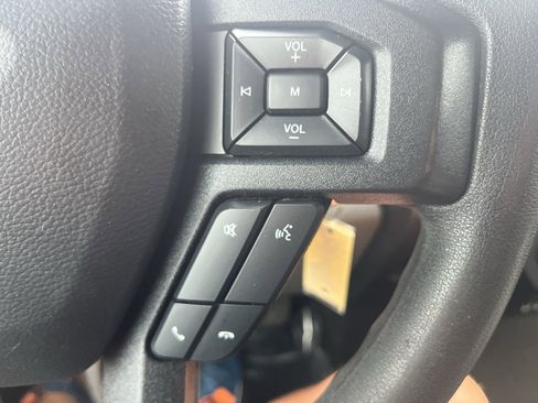 Used 2020 Ford F150 XLT w/ Equipment Group 301A Mid AWD/4WD image 18