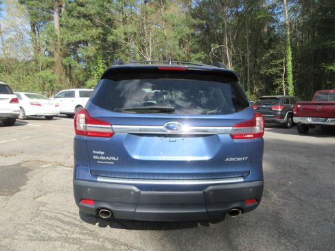 Used 2021 Subaru Ascent Premium w/ Convenience Package image 6