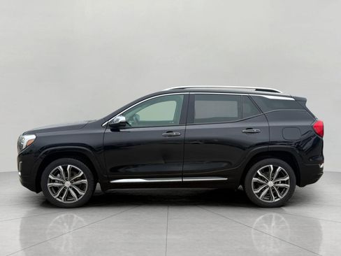 Used 2019 GMC Terrain Denali w/ LPO, Floor Liner Package AWD/4WD image 8