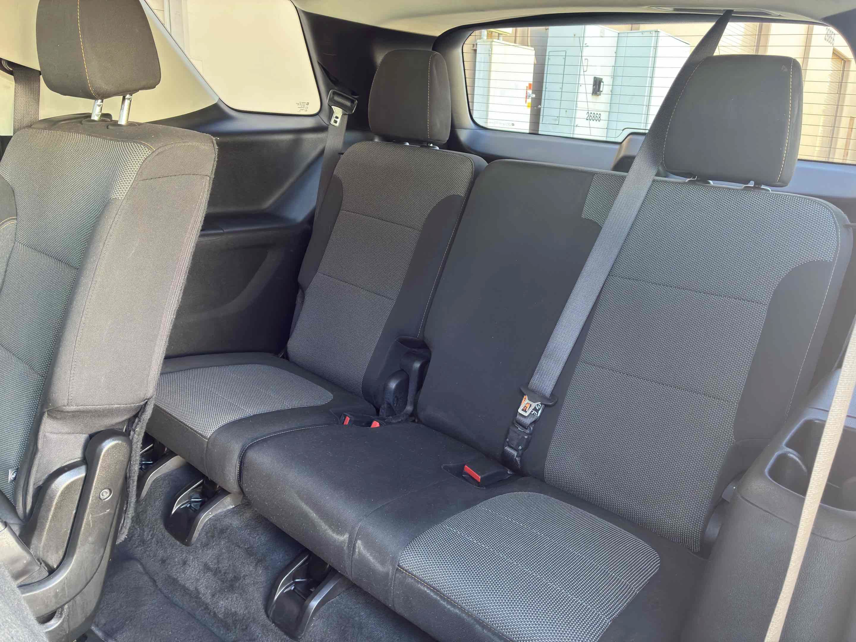 Used 2020 Chevrolet Traverse LS FWD image 54