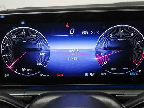 Used 2024 Mercedes-Benz GLS 580 4MATIC image 26
