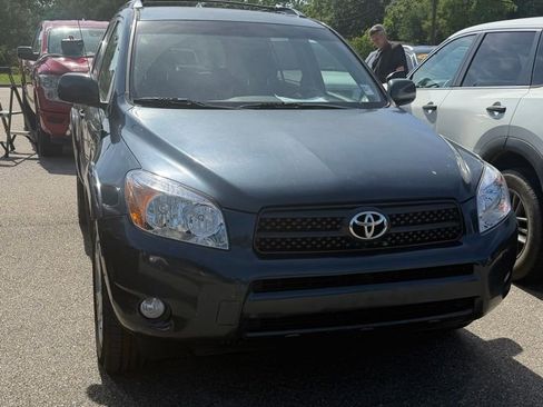 Used 2008 Toyota RAV4 Sport AWD/4WD image 3