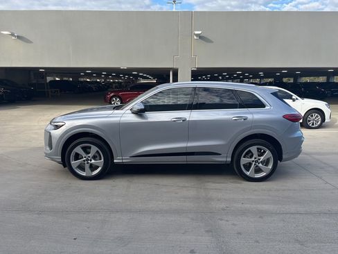 New 2025 Audi Q5 Premium Plus image 9