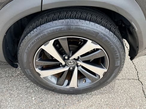 Used 2021 Lexus NX 300 FWD w/ Premium Package image 9