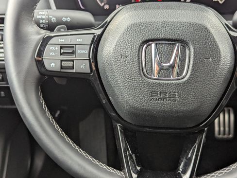Used 2025 Honda Civic Sport image 21