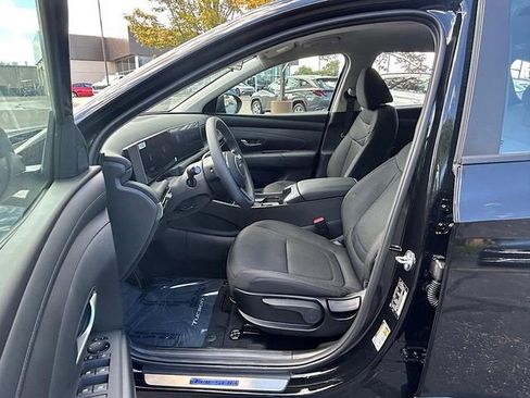 New 2026 Hyundai Tucson SE image 16