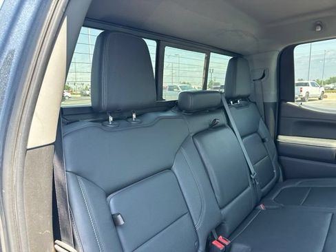Used 2022 GMC Sierra 1500 SLT w/ SLT Premium Plus Package AWD/4WD image 30