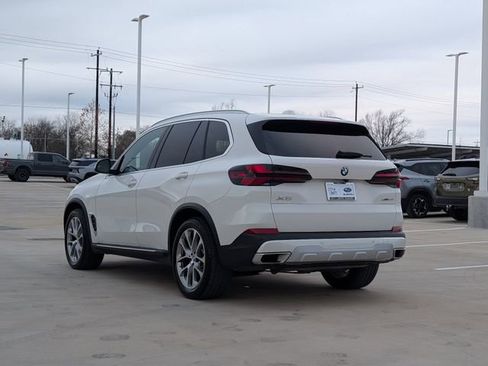 Used 2025 BMW X5 xDrive40i image 4