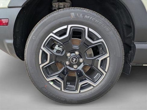 New 2025 Ford Bronco Sport Outer Banks w/ Outer Banks Tech Package+ AWD/4WD image 10
