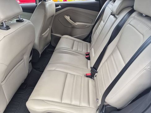 Used 2019 Ford Escape SEL FWD image 23