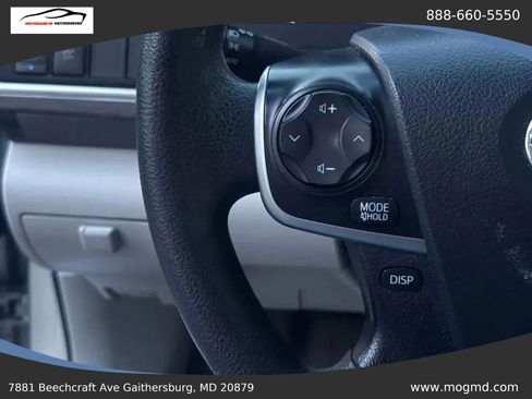 Used 2012 Toyota Camry LE image 31