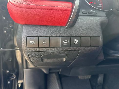 Used 2022 Toyota Camry XSE FWD image 26